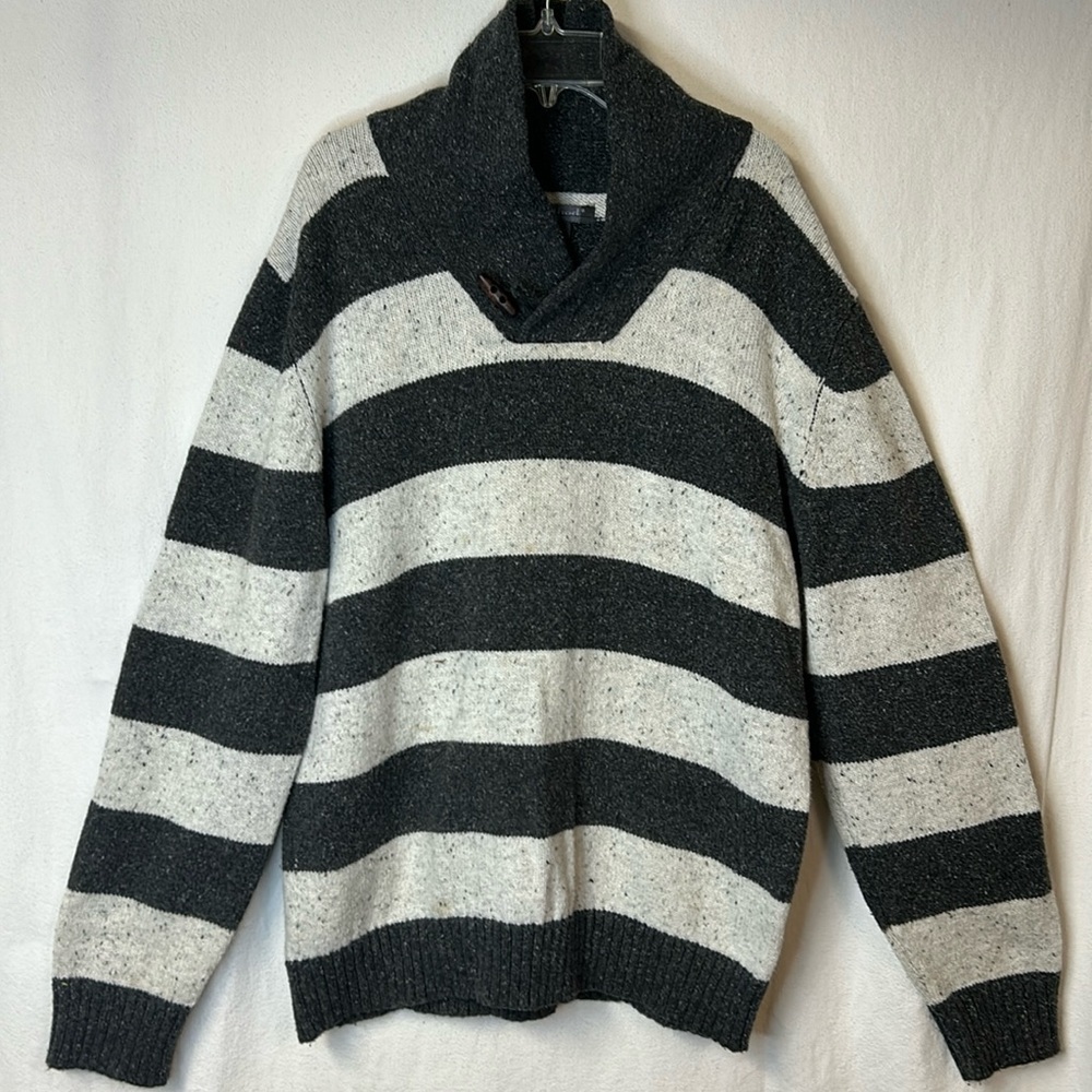 Method Men’s Sweater Size L Grey/Off White Cotton Blend Excellent Condition